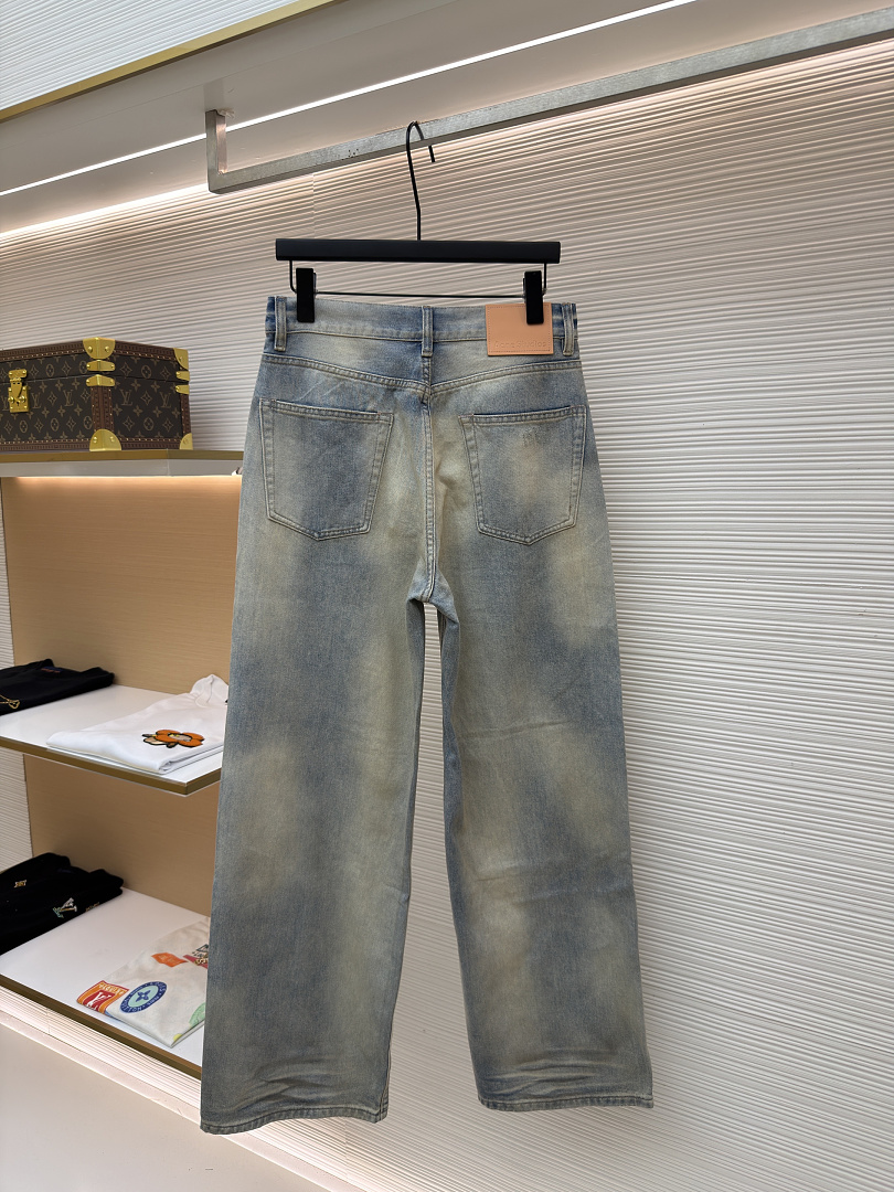Acne Studios 591−8L - Image 3