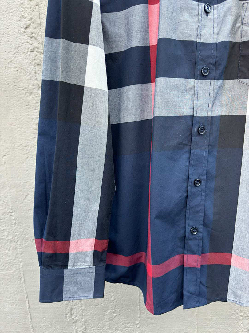 Burberry L68B033-65L - Image 8