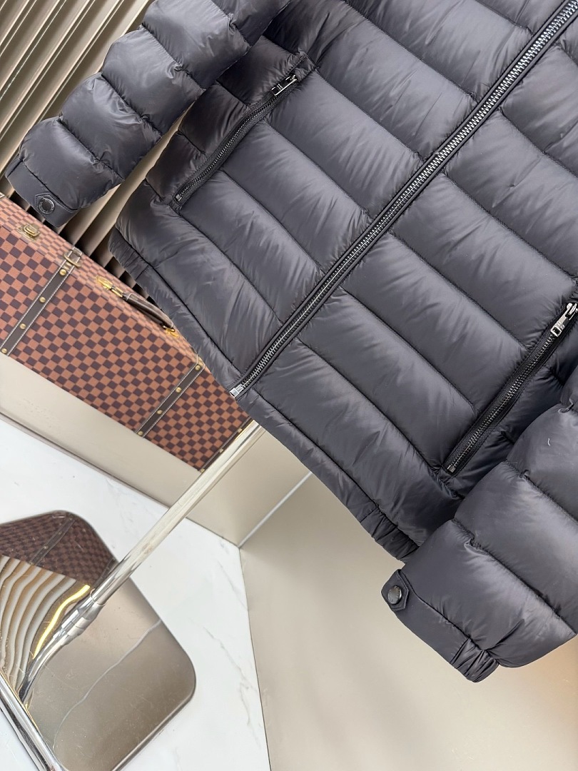 Prada 68186-37L - Image 7