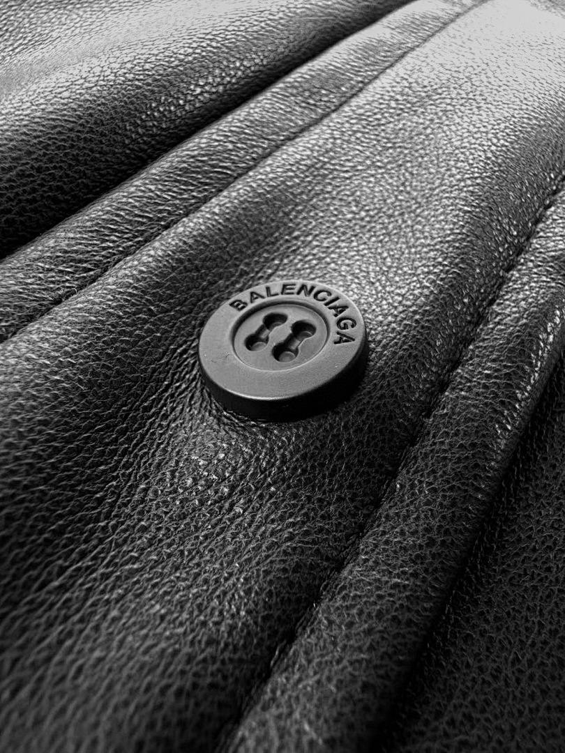 Balenciaga 624057-60L - Image 7