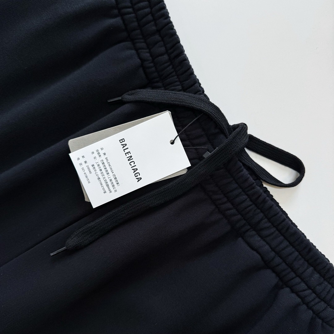 Balenciaga 5D030−25L - Image 10