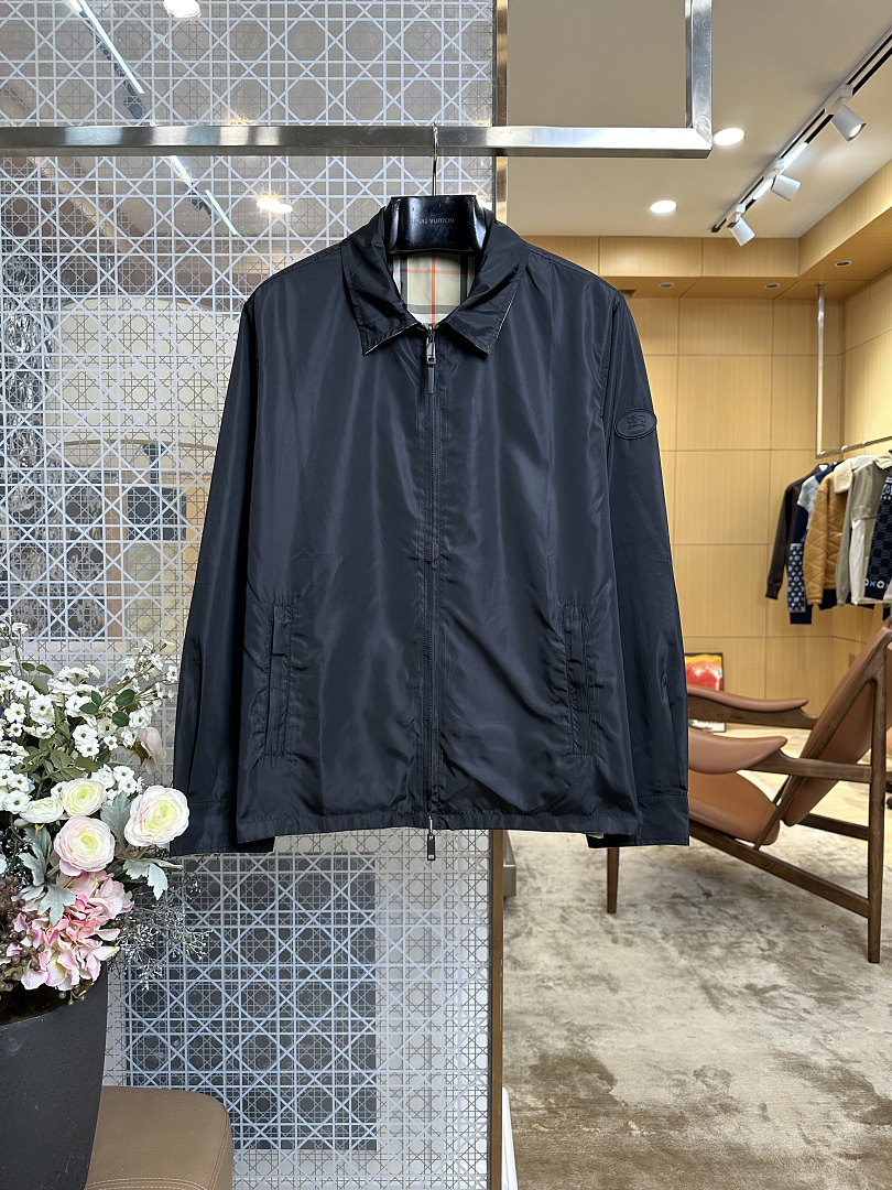 Burberry 539−8L - Image 3
