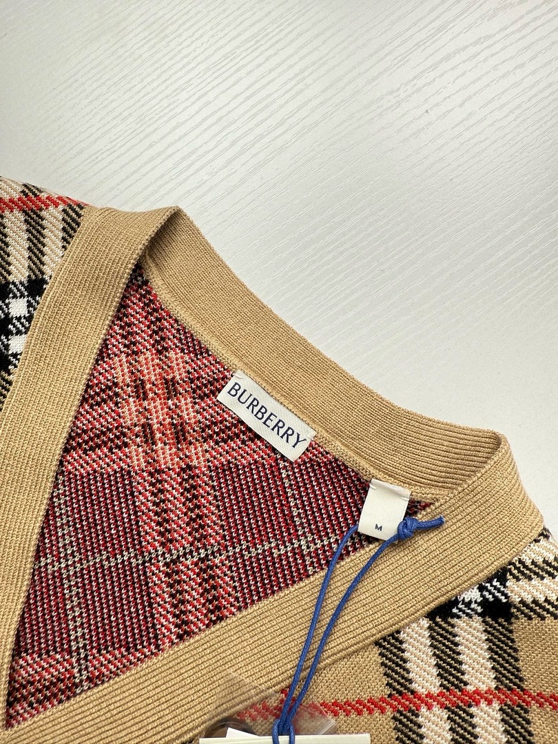 Burberry 6D317-61L - Image 6