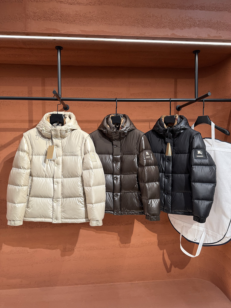 Burberry 68679-37L