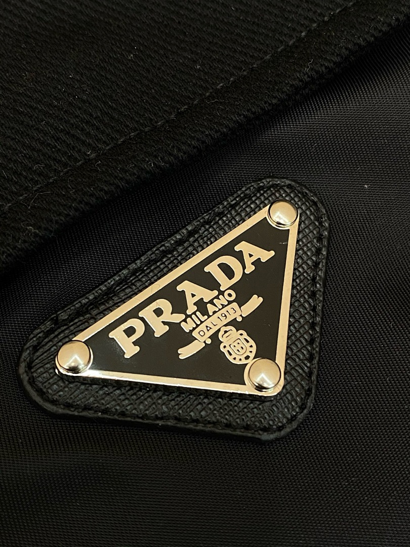 Prada 37008-8L - Image 13