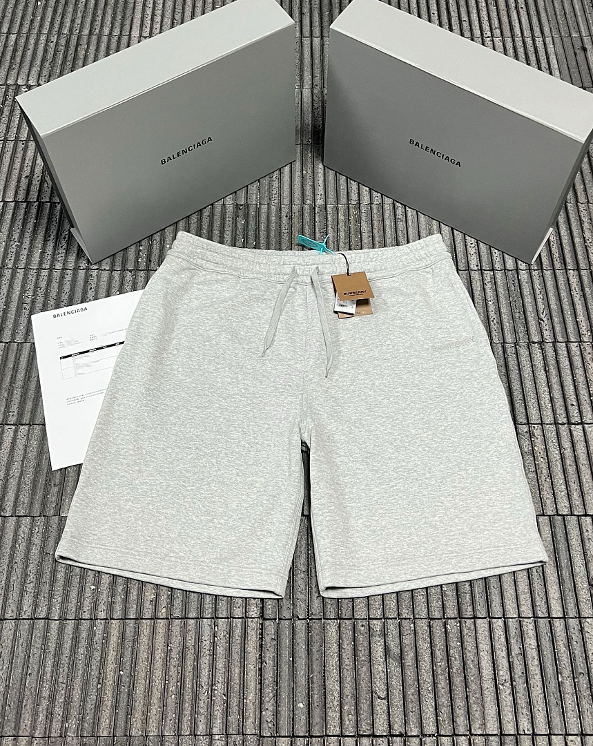 Balenciaga 526178−51L