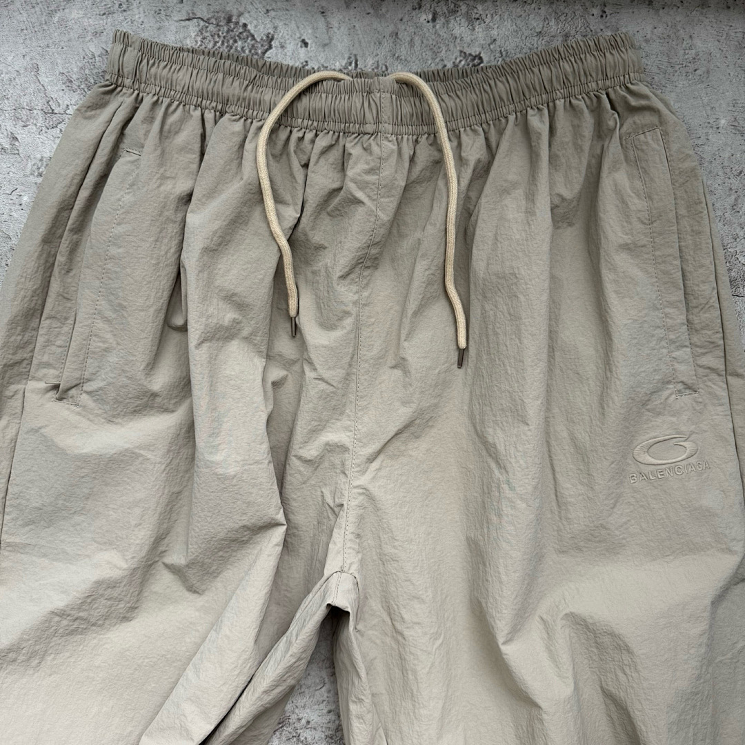 Balenciaga 52408−24L - Image 18