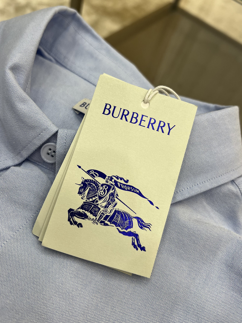 Burberry 552−8L - Image 21