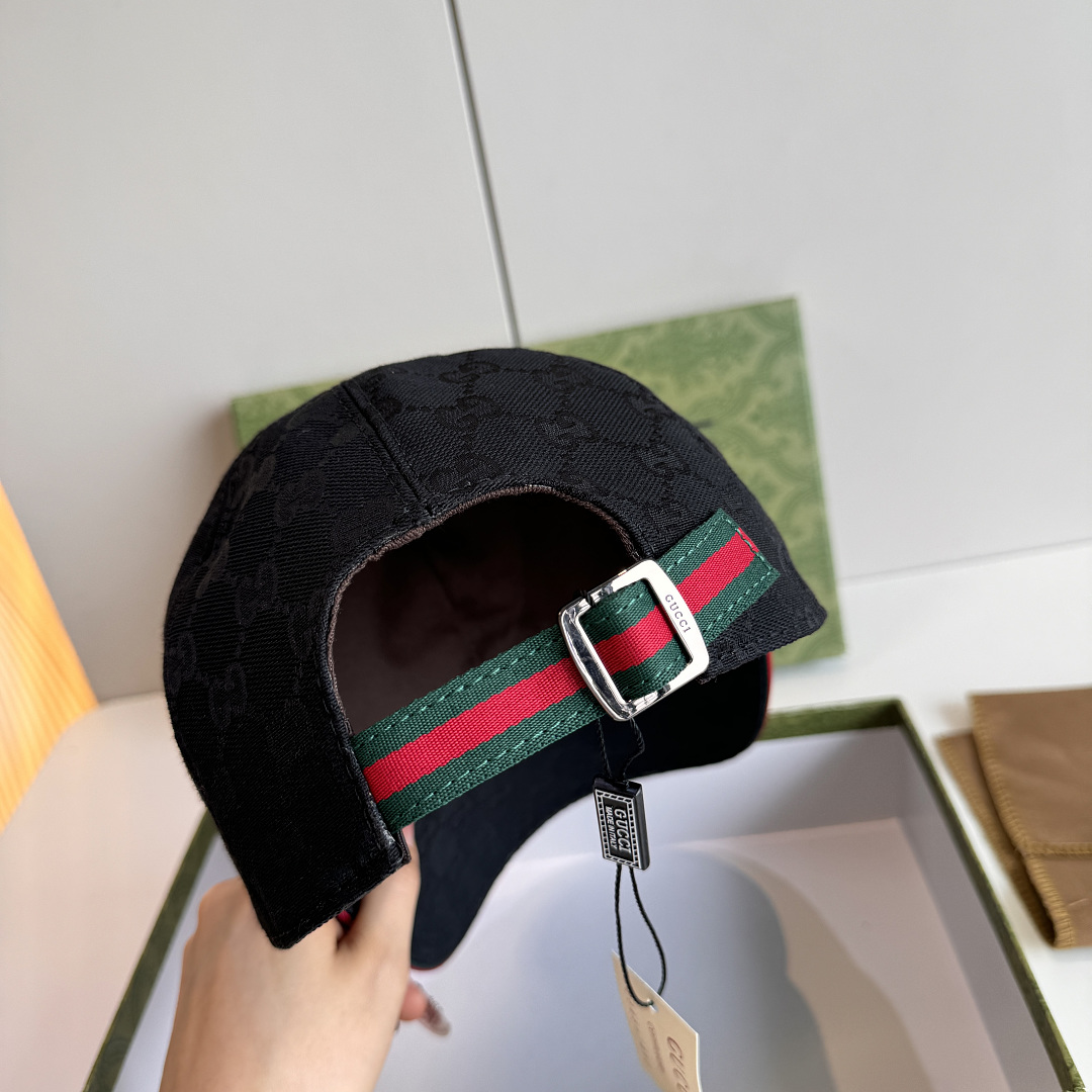 Gucci 64003-66L - Image 12