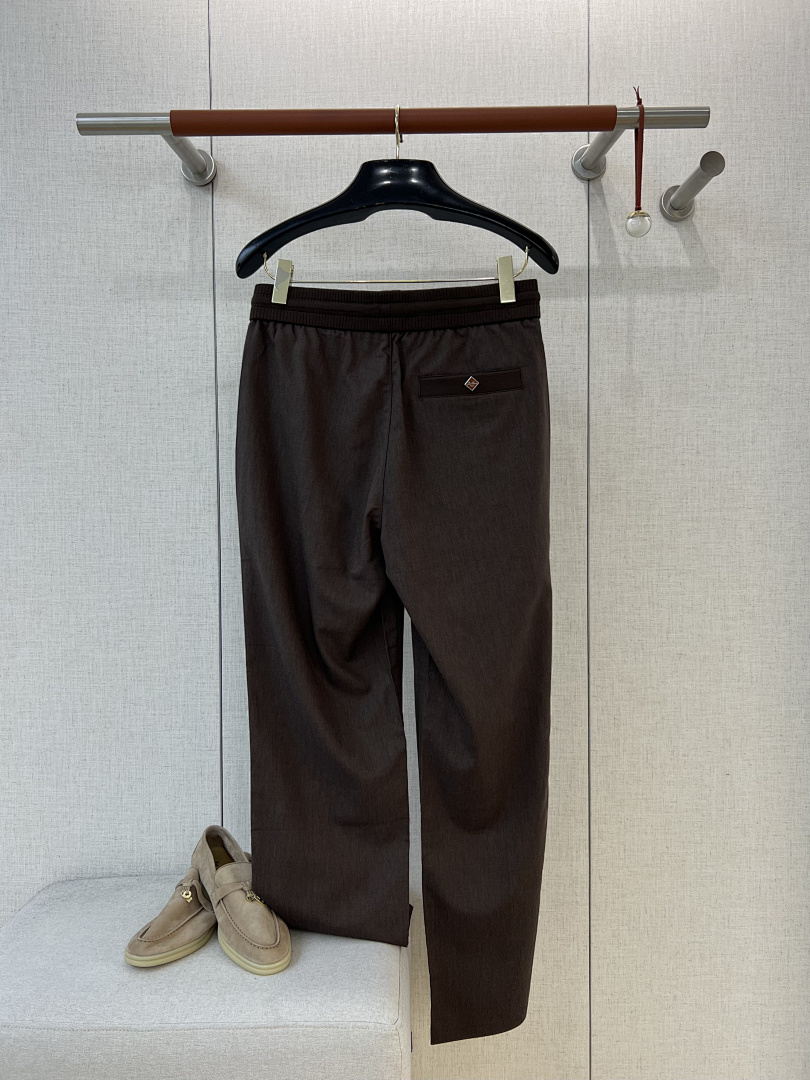 On Running 5926−8L - Image 4