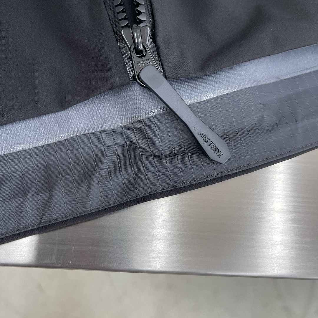 Arc'teryx — - Image 15