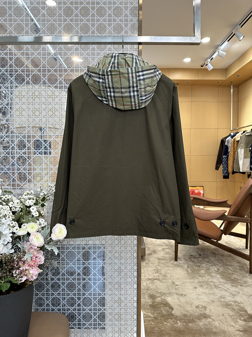 Burberry 6338-61L - Image 8