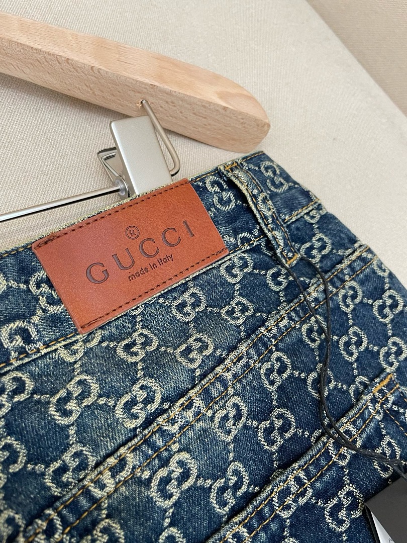 Gucci 35065-8L - Image 20