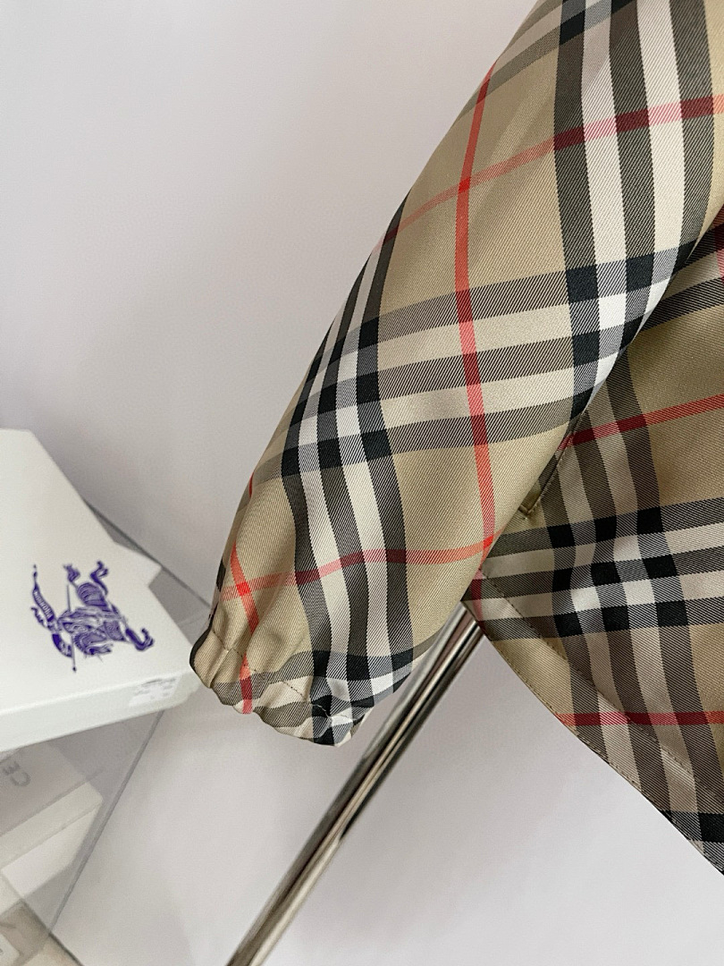 Burberry 6C052-61L - Image 14
