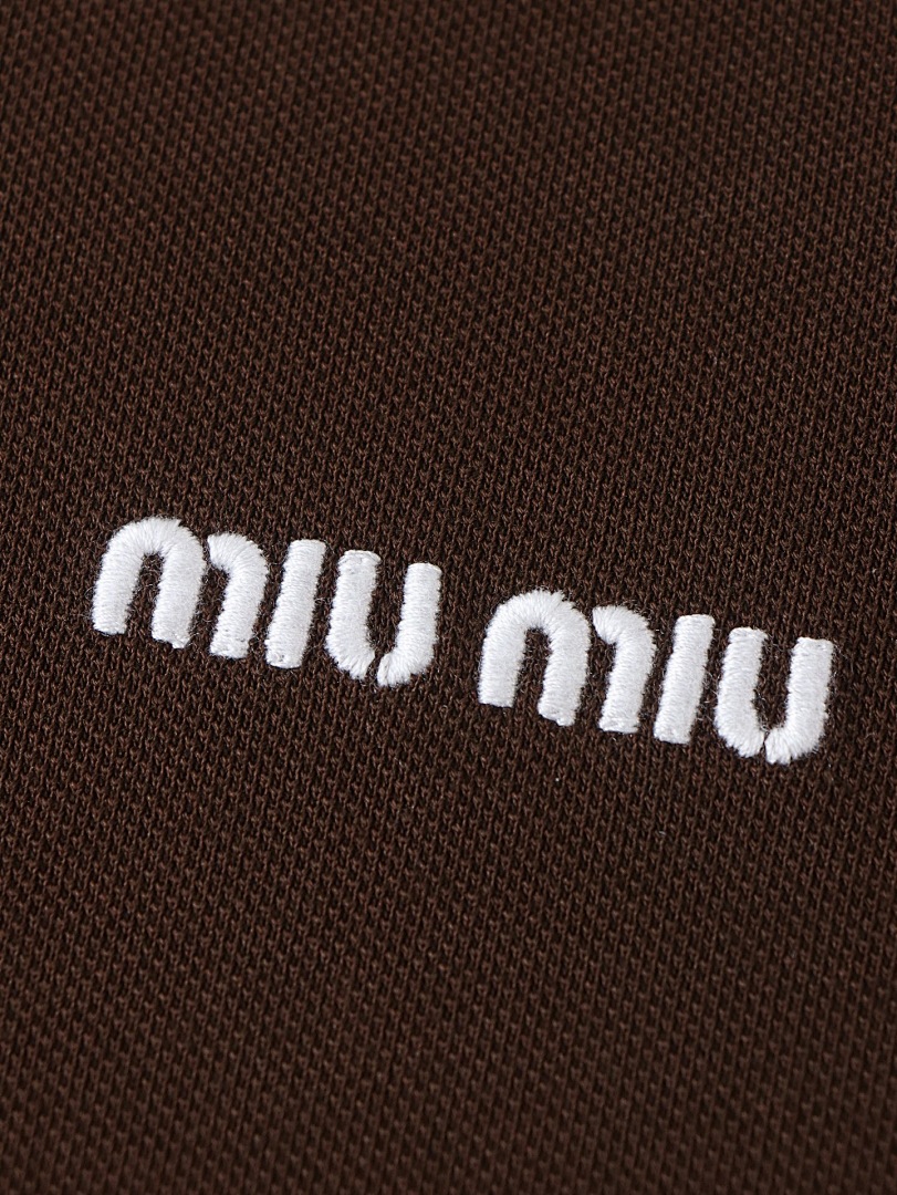 Miu Miu 66085−51L - Image 8