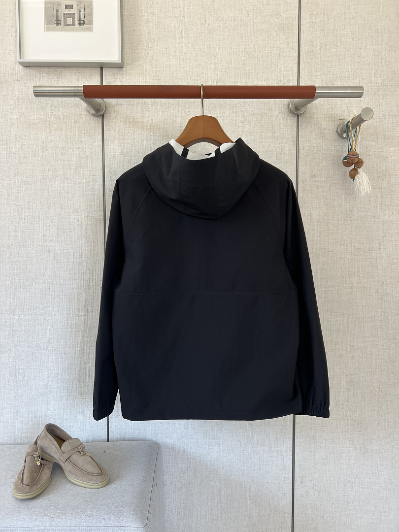 On Running 568−8L - Image 6