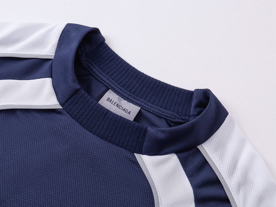 Balenciaga 3073-41L - Image 23
