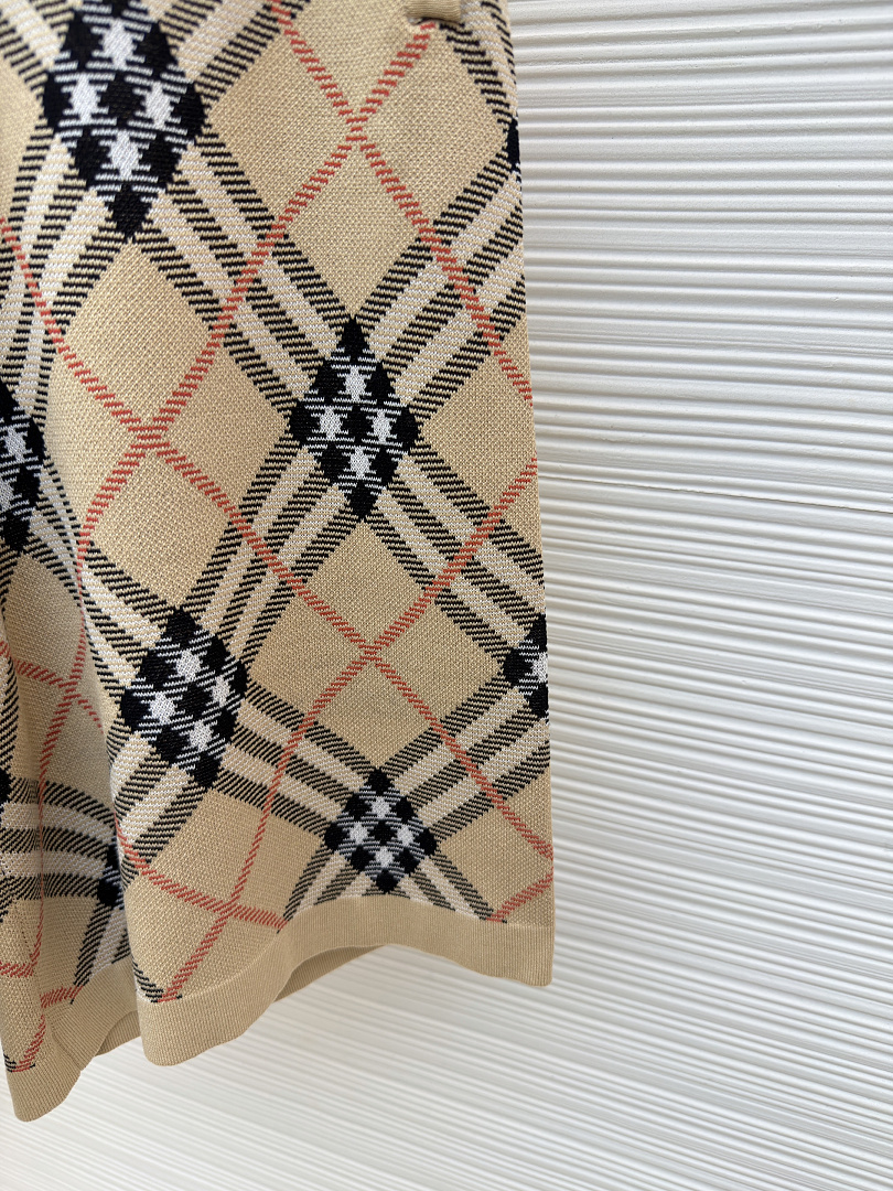 Burberry 3054-17L - Image 8