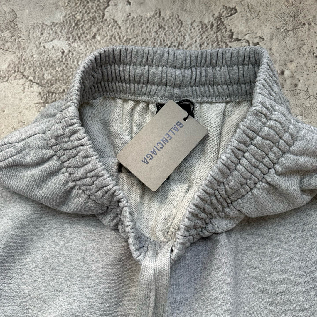 Balenciaga 5A043-25L - Image 18