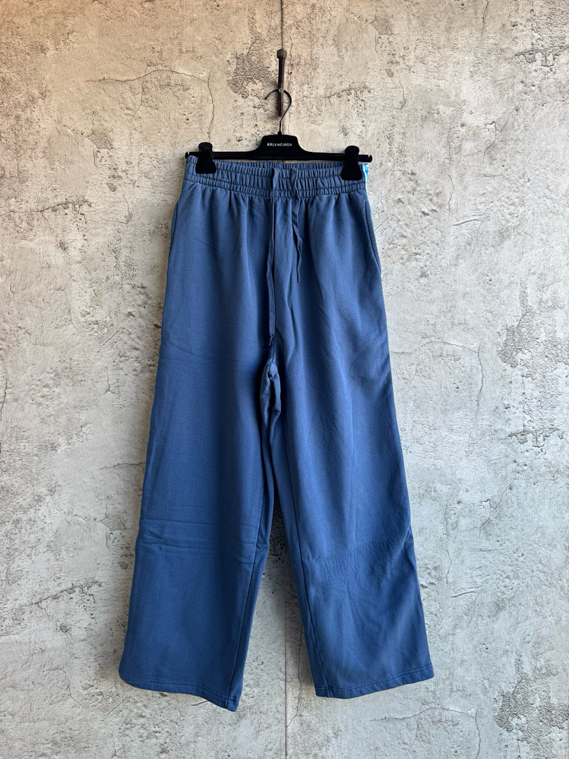 Balenciaga 5A046-25L - Image 11