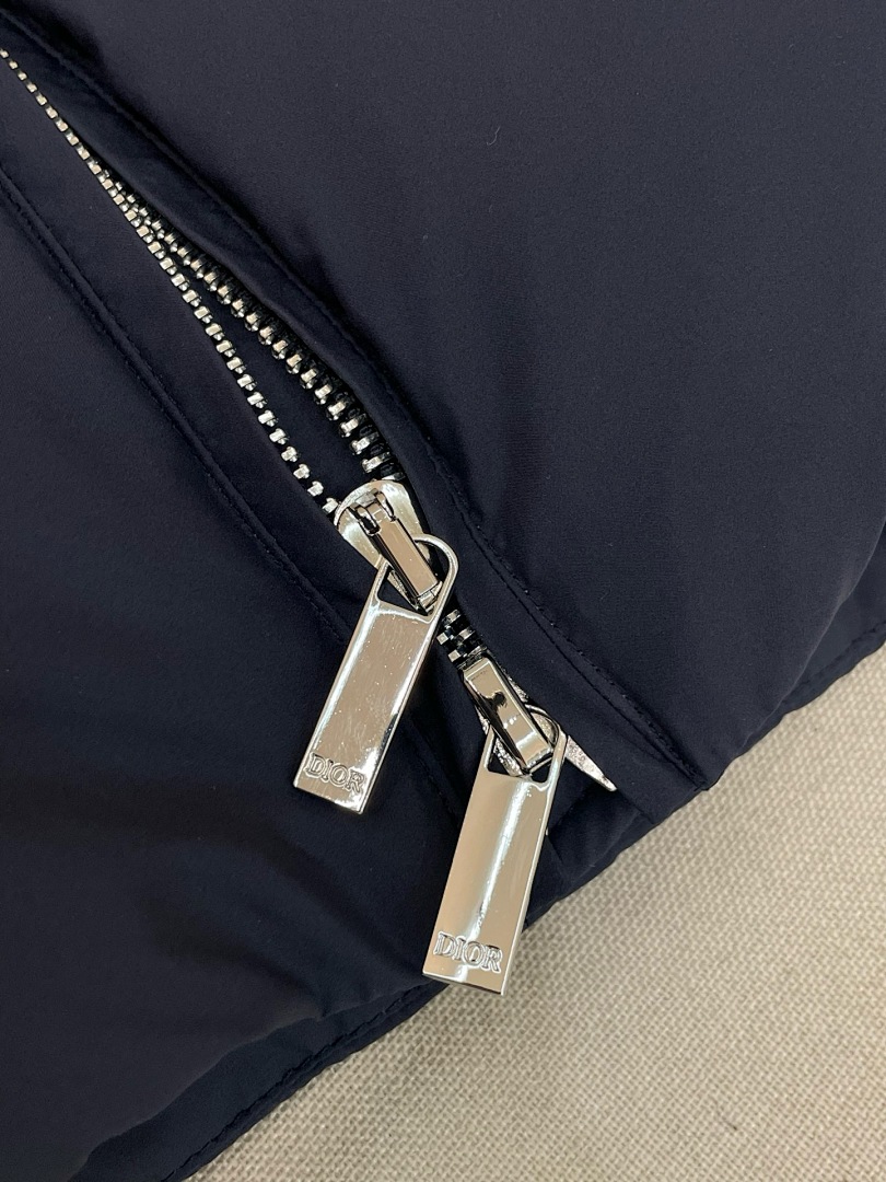 Dior 3WT7830-8L - Image 22