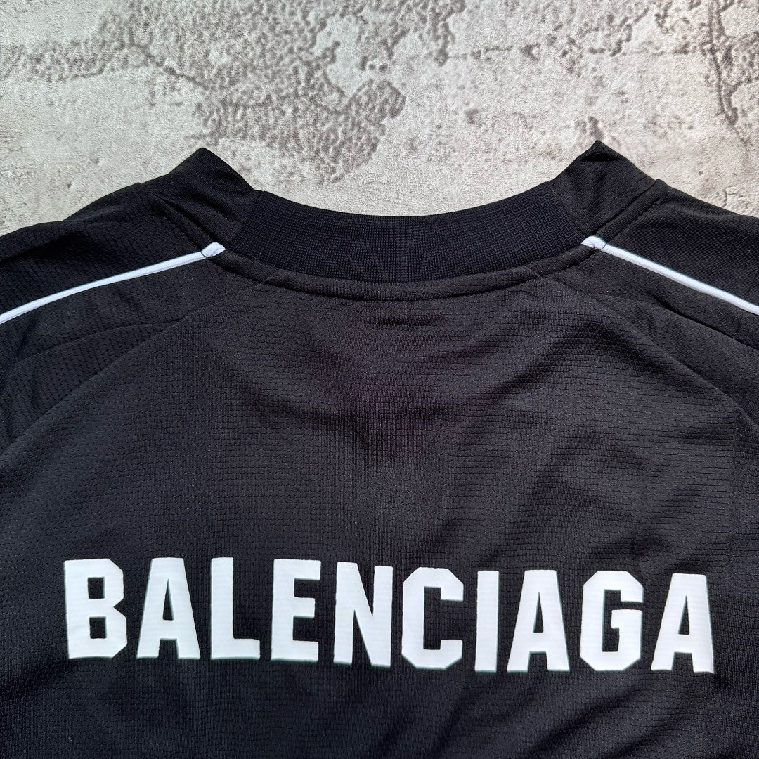 Balenciaga 505−24L - Image 14