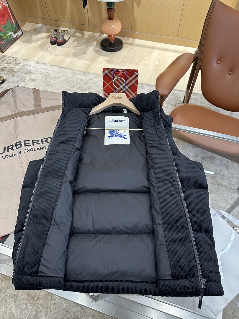 Burberry 5295−8L - Image 5