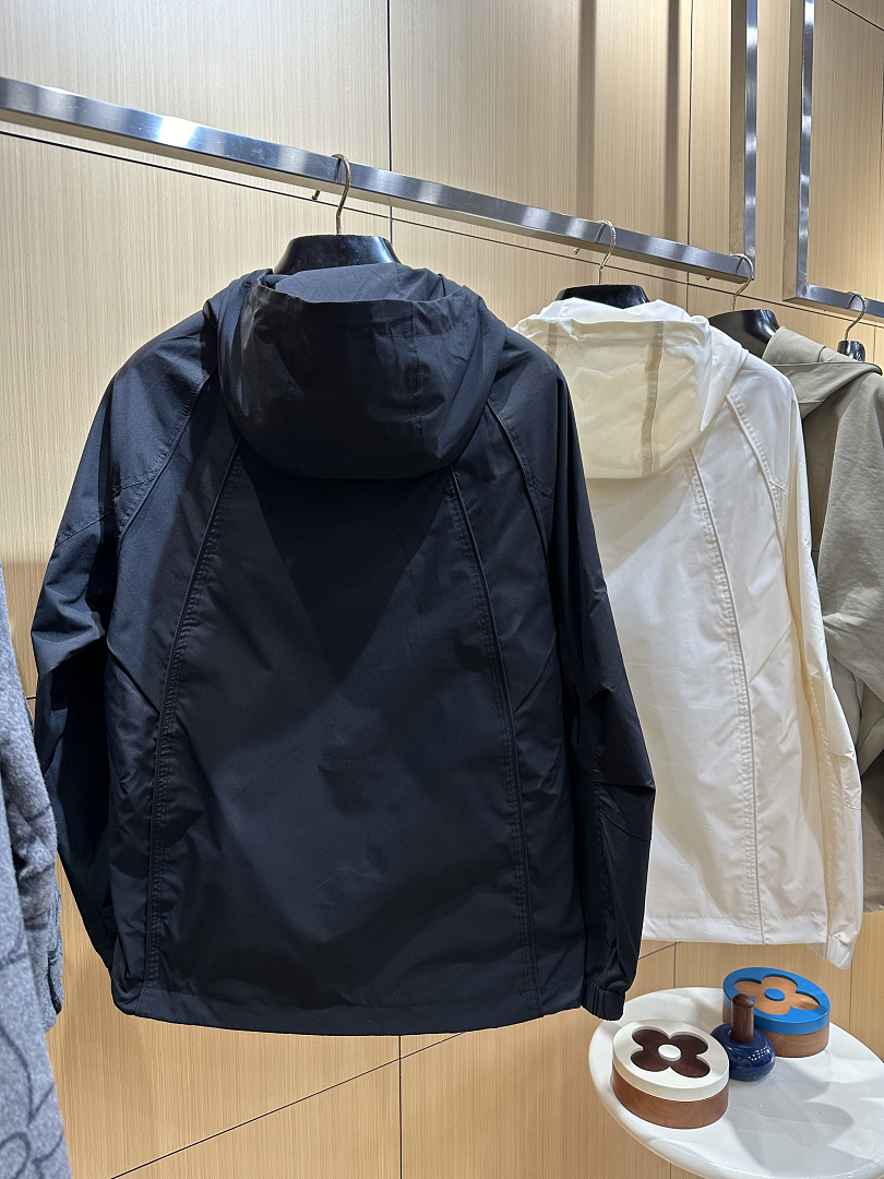 Burberry 5152−8L - Image 5