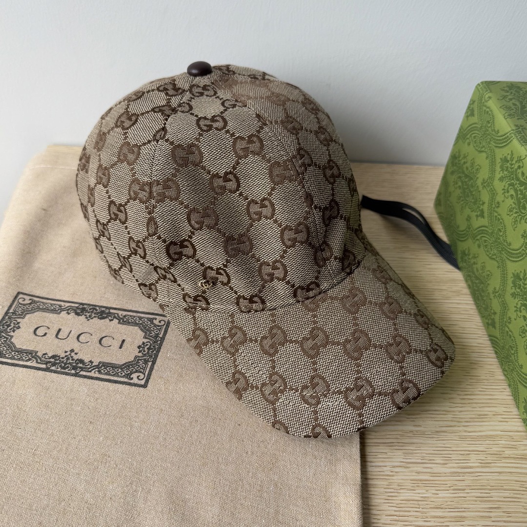 Gucci 6203-75L