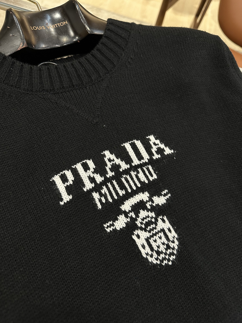 Prada 6400-69L - Image 8