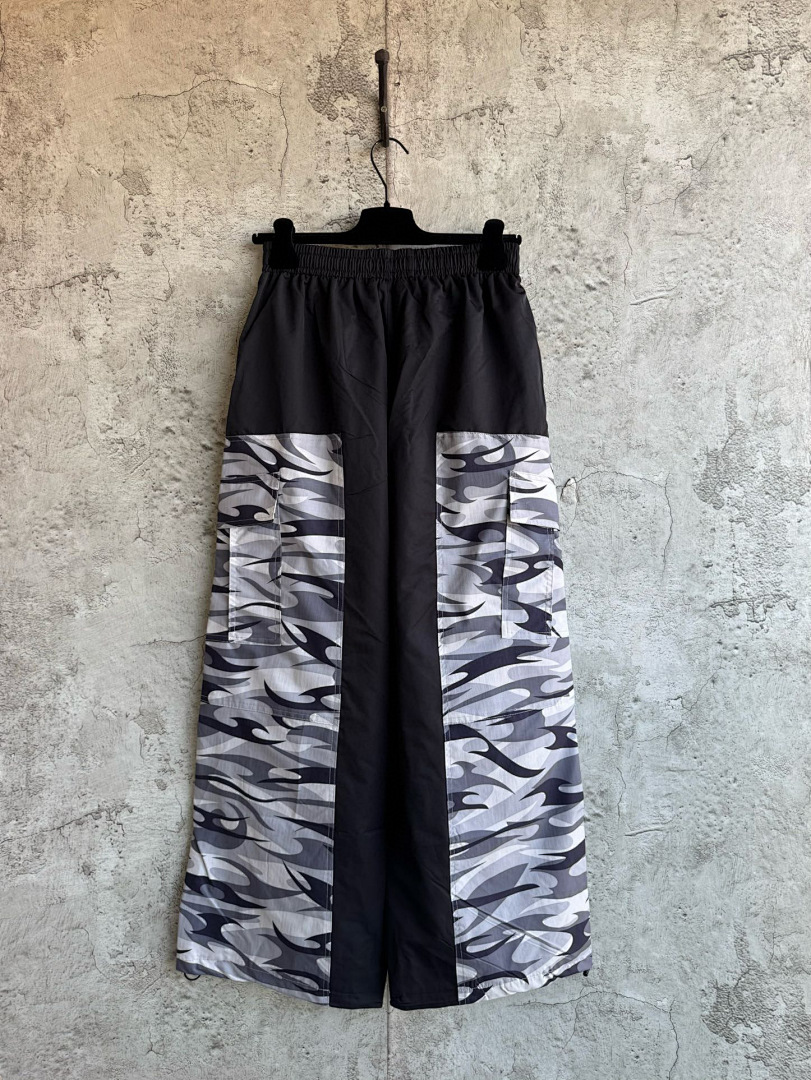 Balenciaga 58355-24L - Image 10