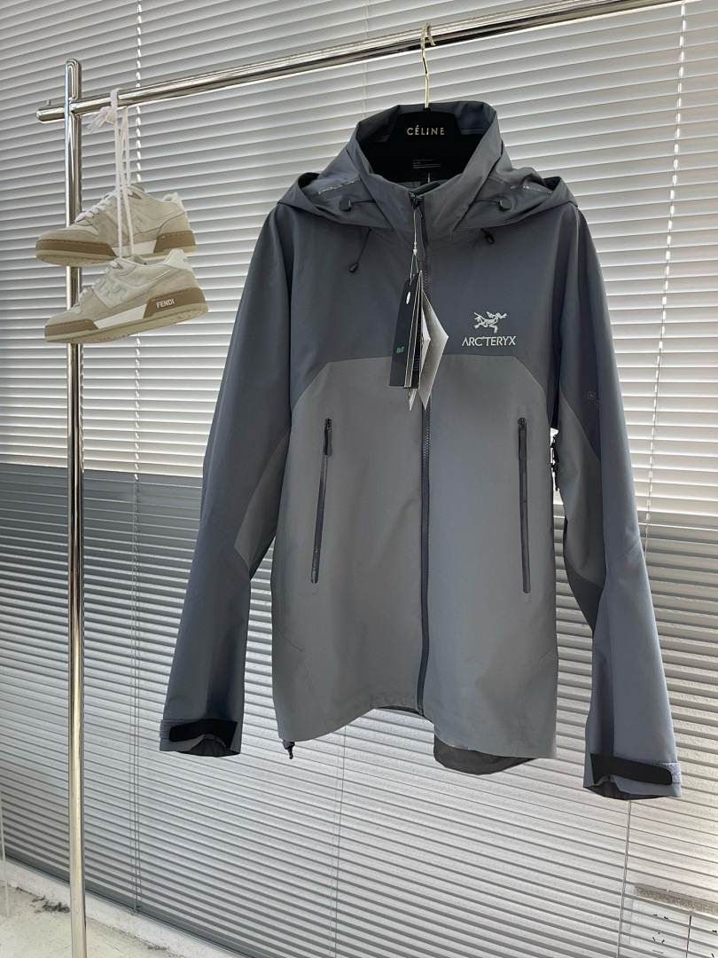 Arc'teryx — - Image 39