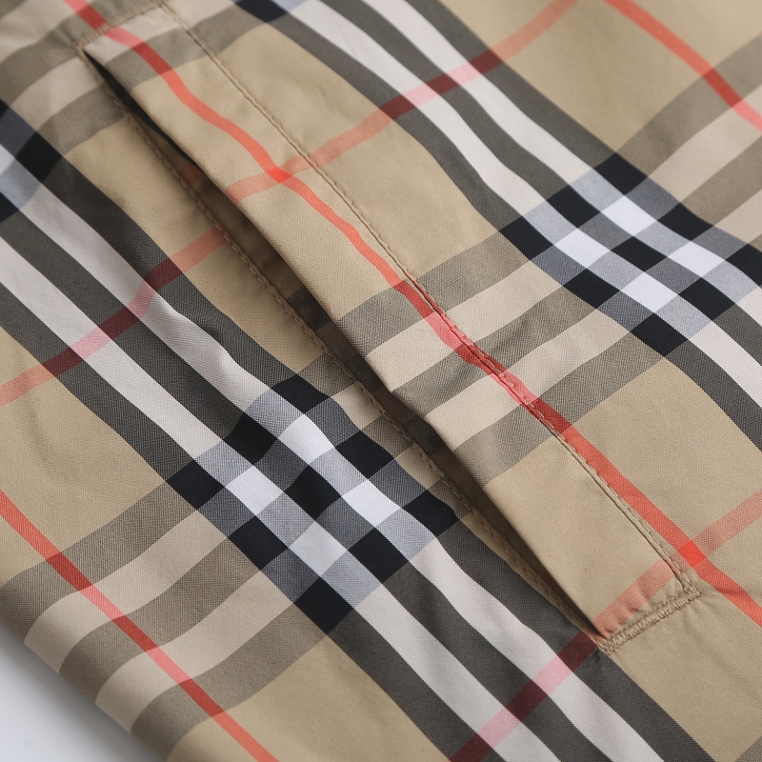 Burberry 6D286-61L - Image 7