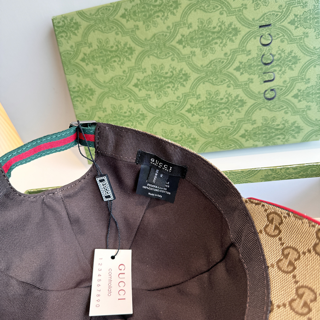 Gucci 64003-66L - Image 3