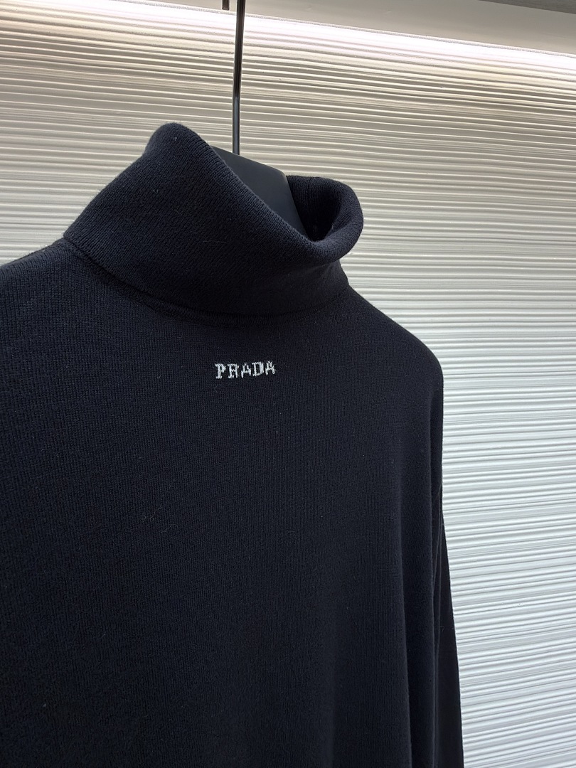 Prada 625283-60L - Image 17