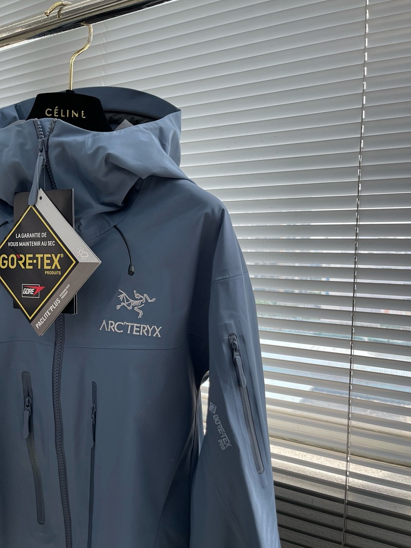 Arc'teryx — - Image 22