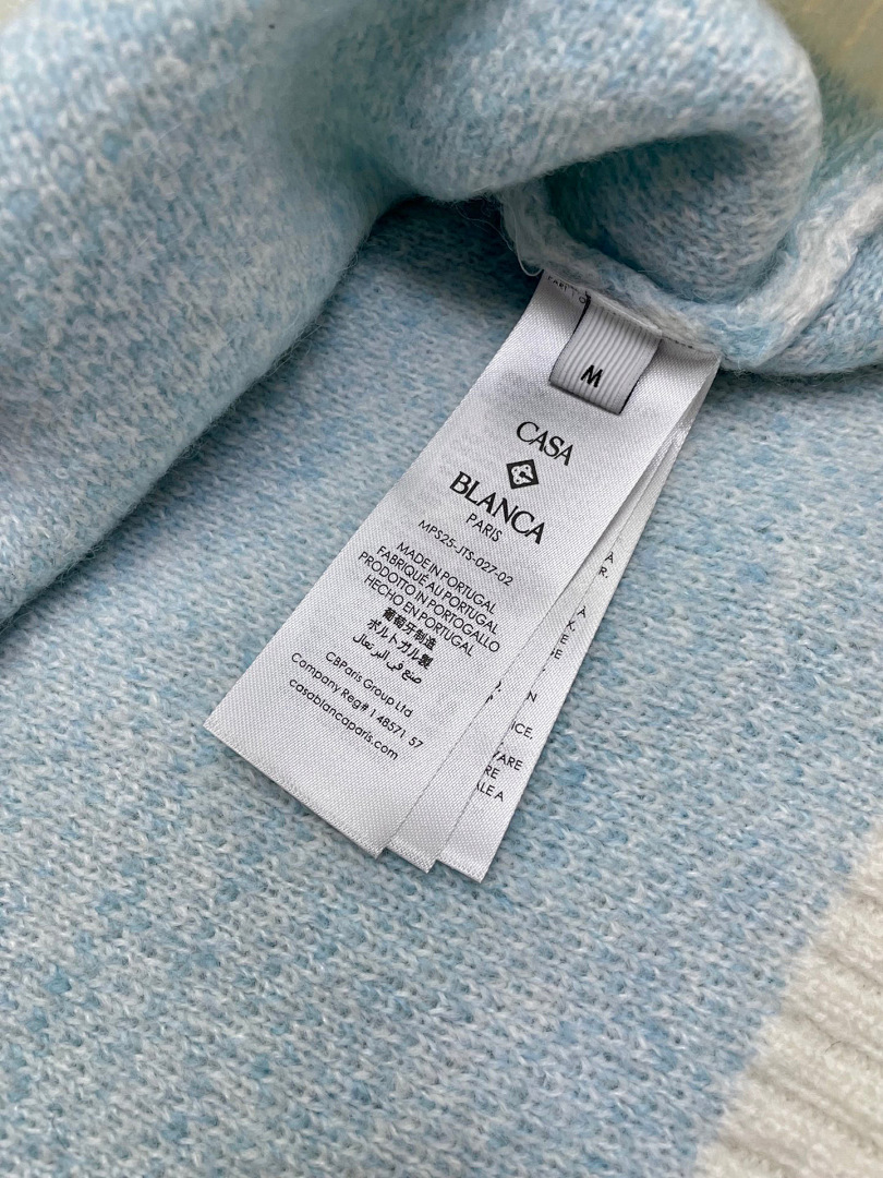 Casablanca . D0105 Fleece 55 - Image 7