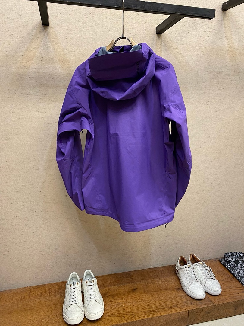 Arc'teryx – - Image 17