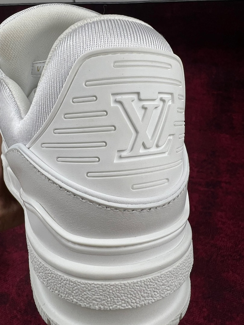 Unbranded Trainer Price: 599Yuan-V33 - Image 10