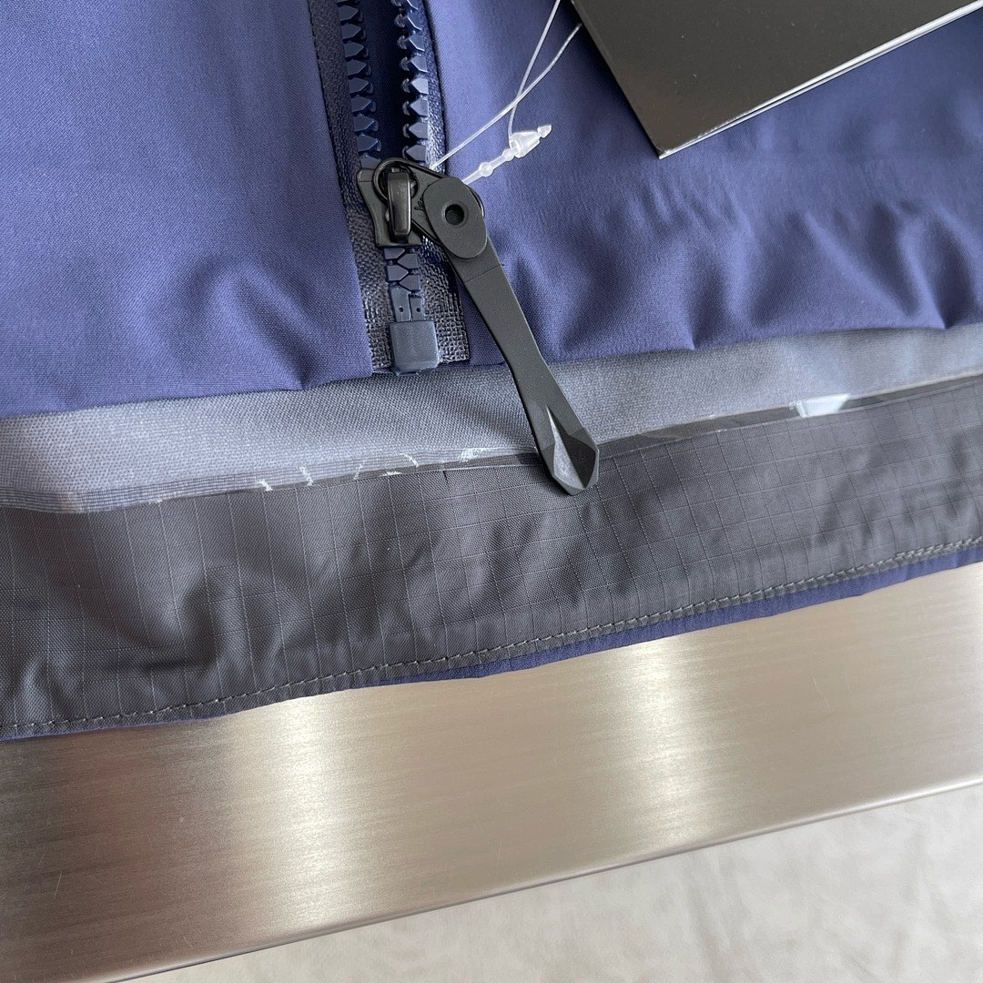 Arc'teryx — - Image 16