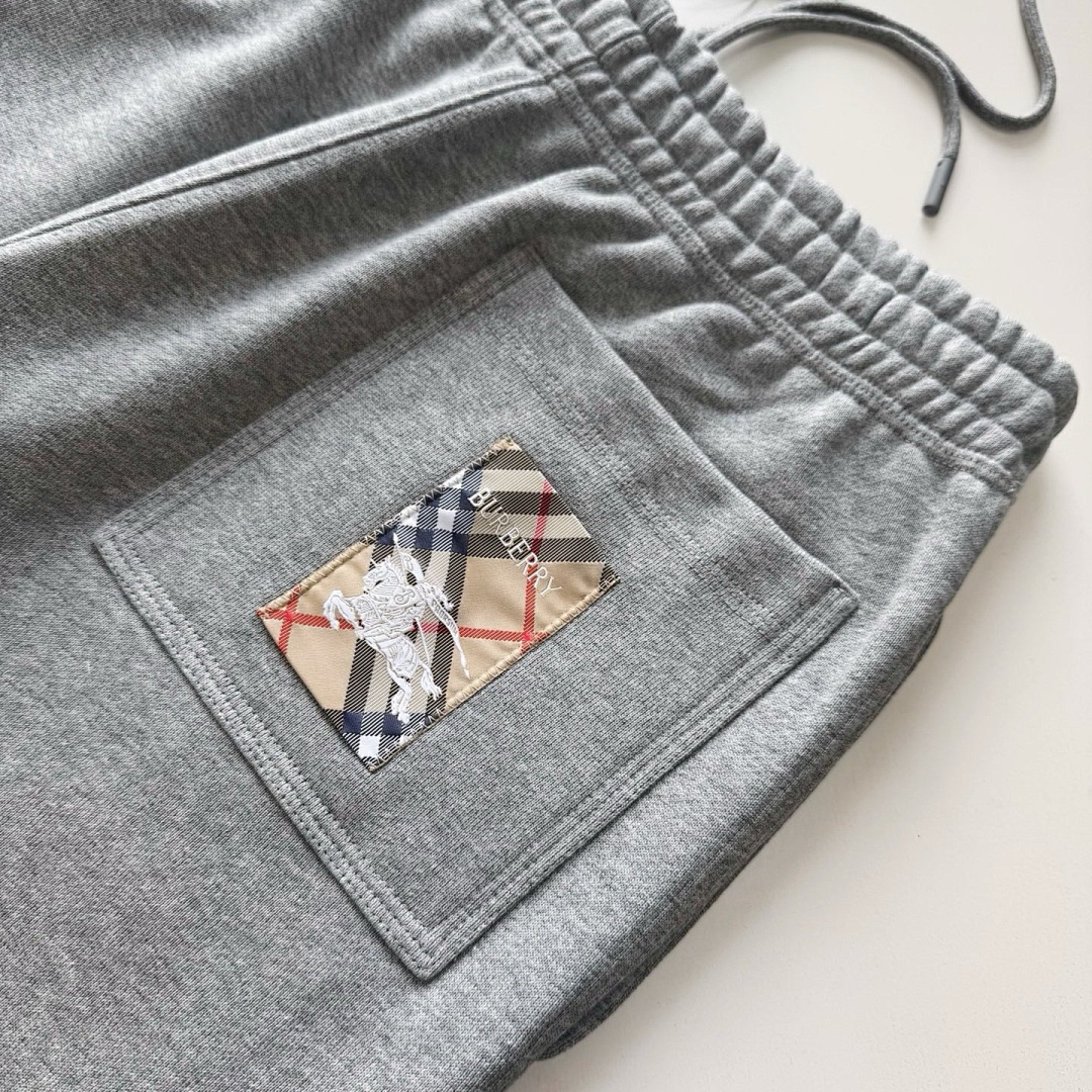 Burberry L68D017-61L - Image 14