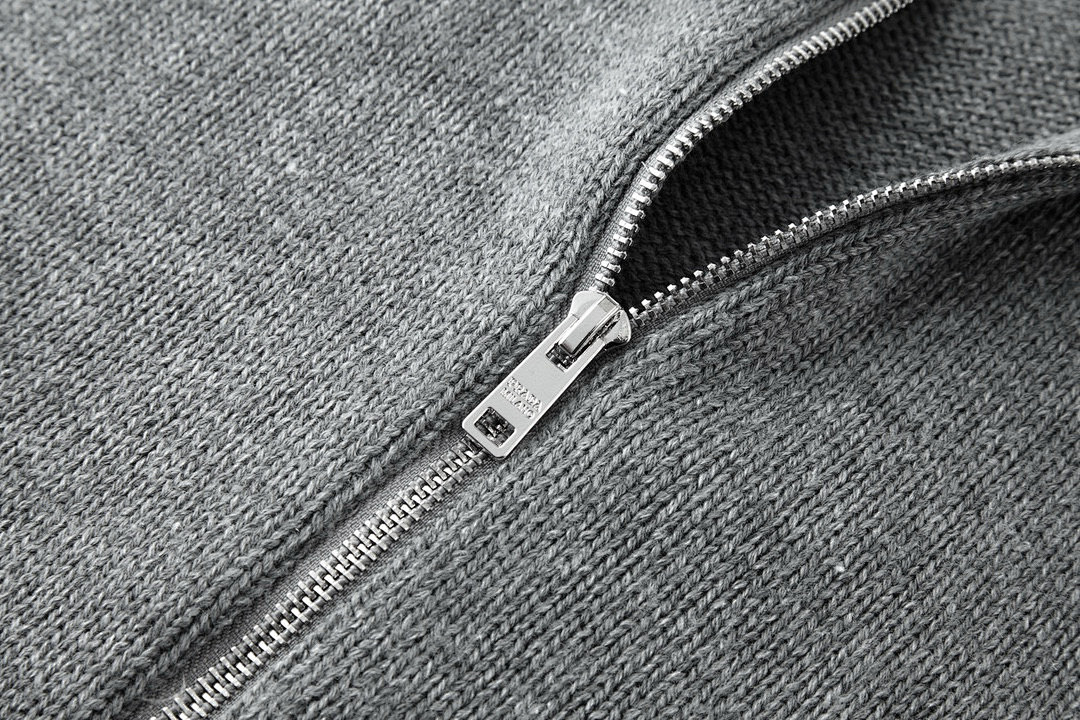 Prada 6192-69L - Image 16
