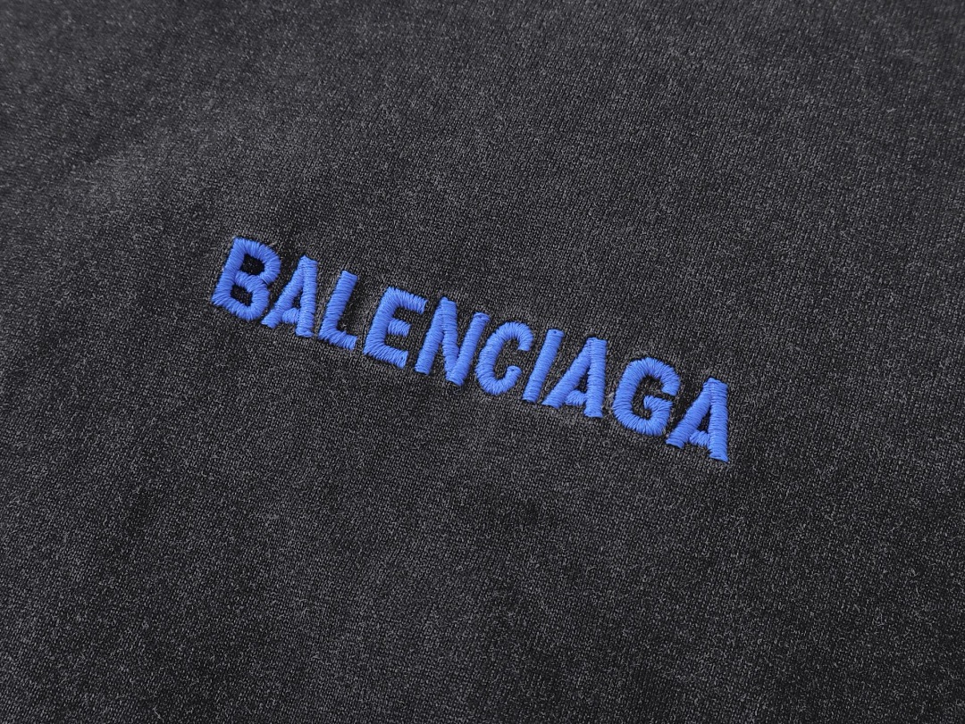Balenciaga 5303−24L - Image 6
