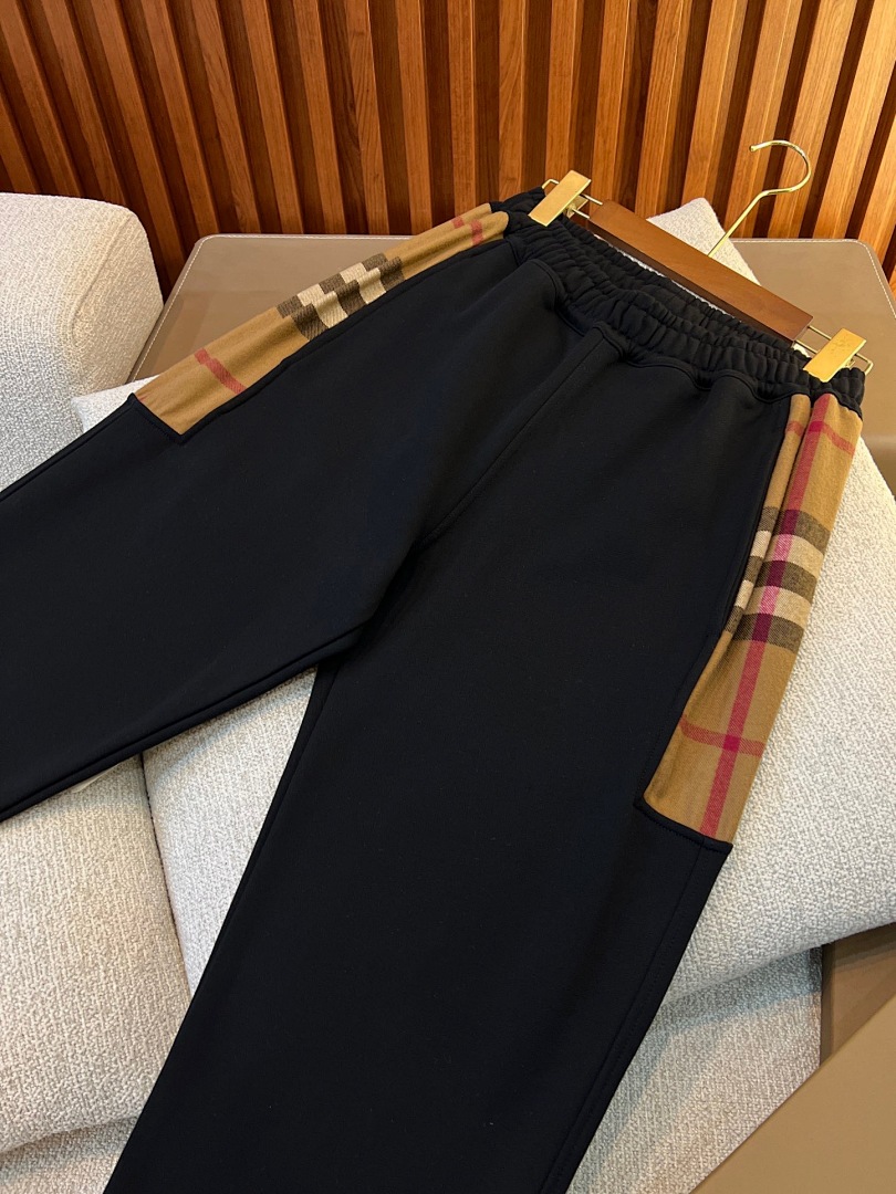 Burberry –6B026-65L - Image 32