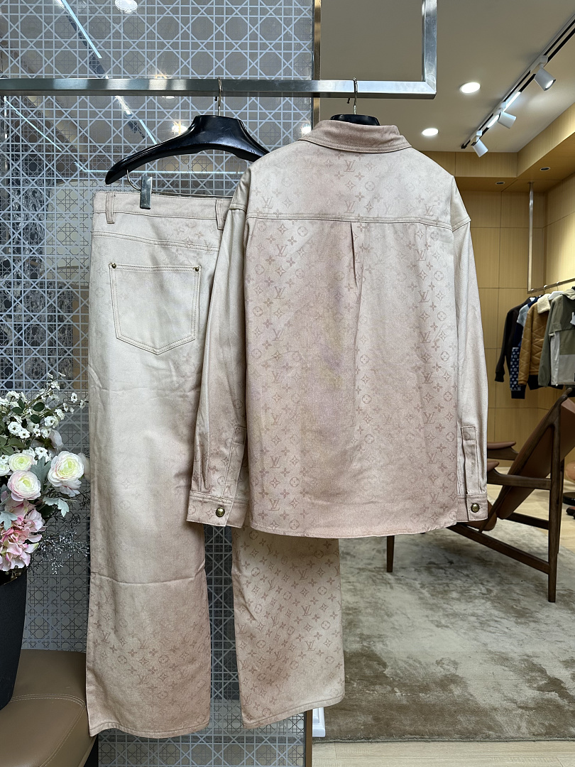 Unbranded Price:Jacket: 289 Pants: 269 529−8L - Image 18
