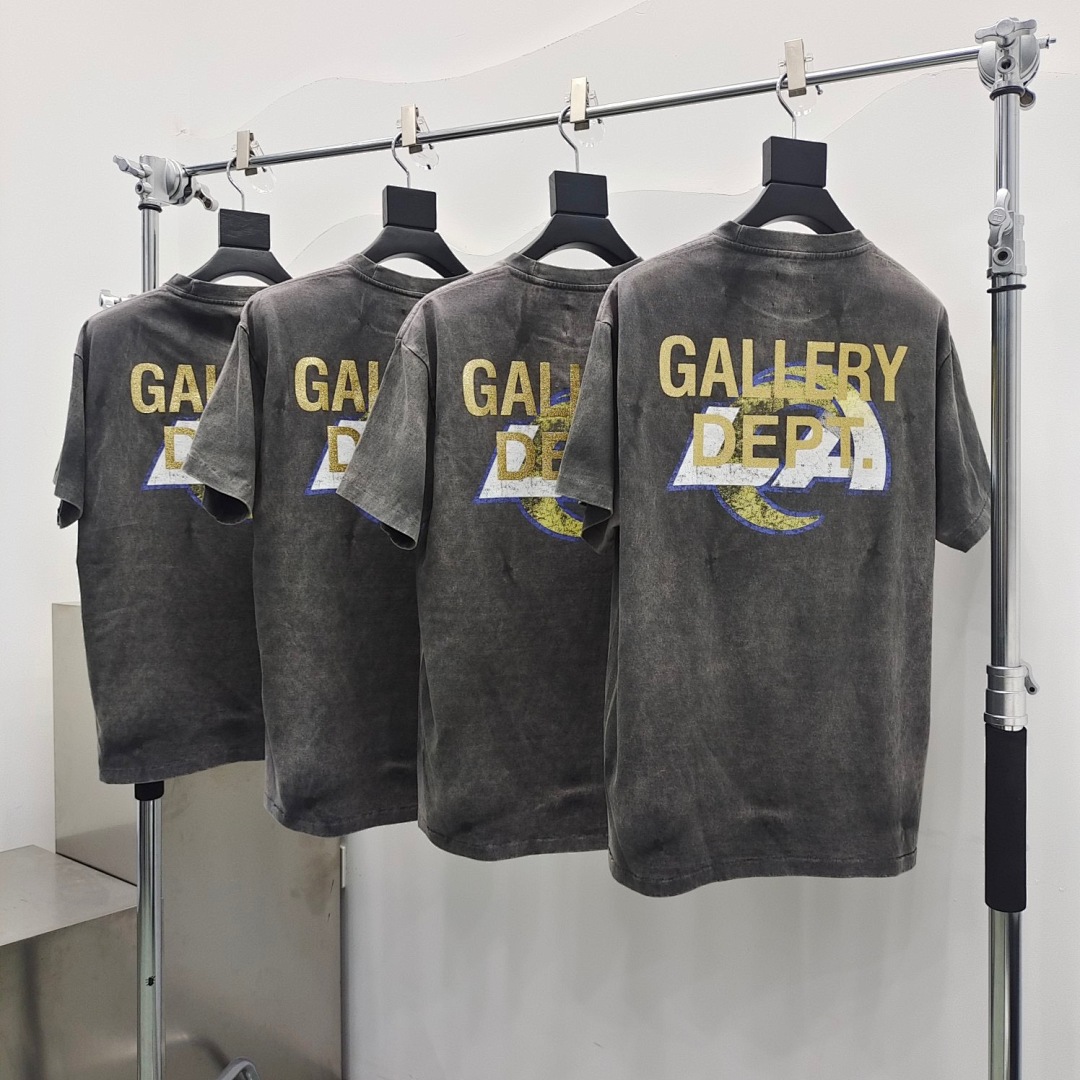 Gallery Dept Dept Short Sleeve Price: 199 - Image 5
