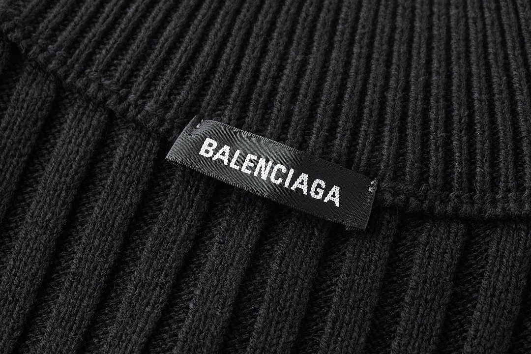 Balenciaga 6357-69L - Image 13
