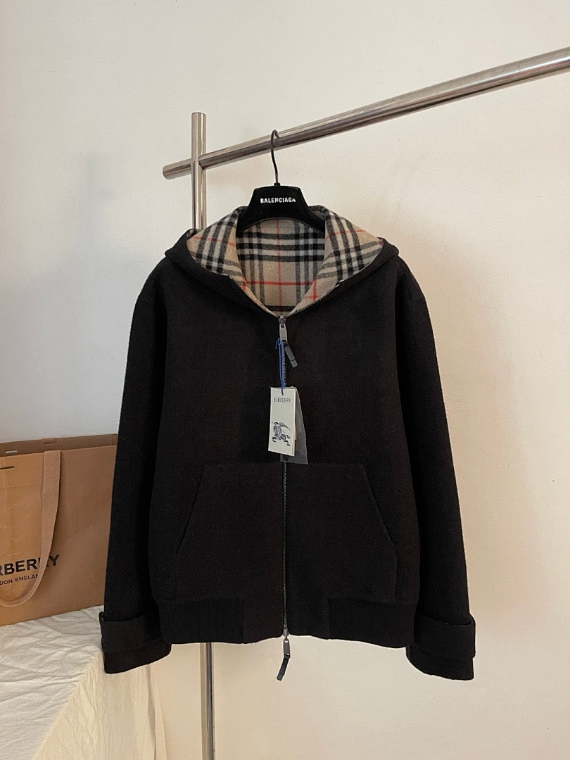 Burberry 6D277-61L - Image 21