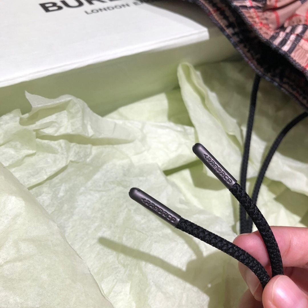 Burberry Swim Price: 299Yuan —— - Image 7