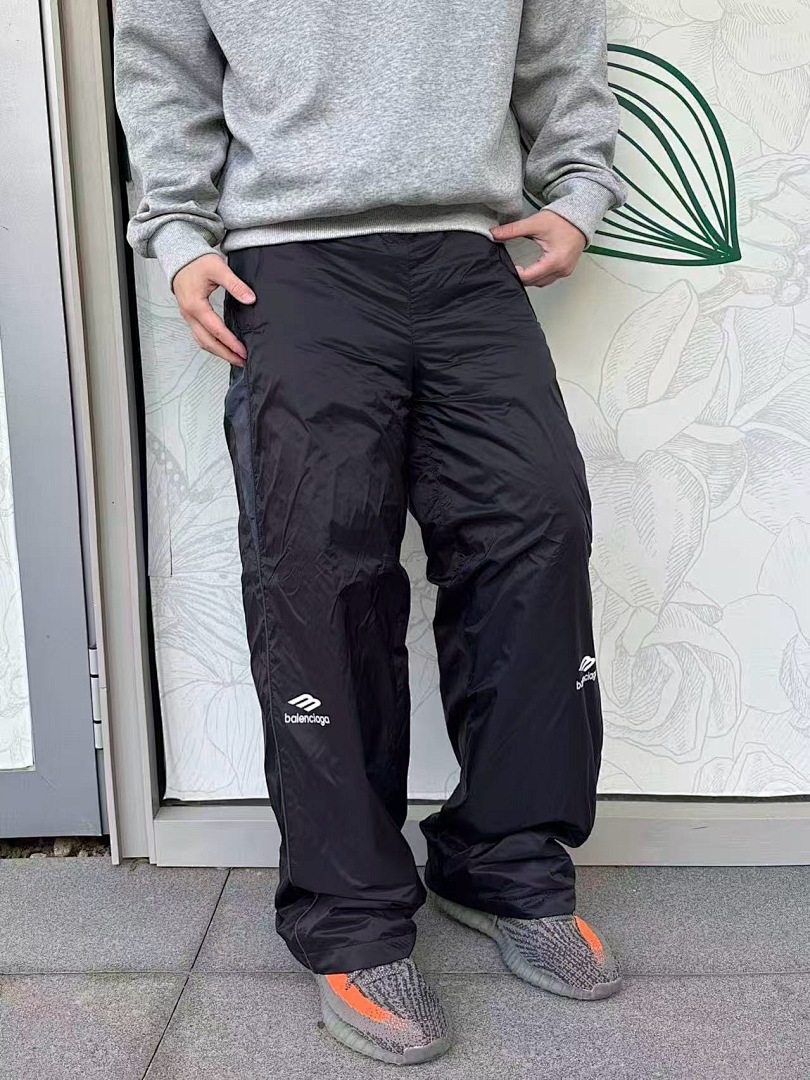 Balenciaga 6D230-61L - Image 4